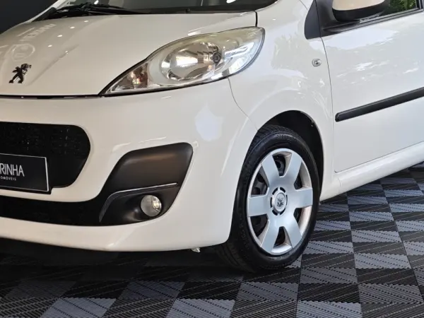 Peugeot 107 1.0 Sportium 2-Tronic 10
