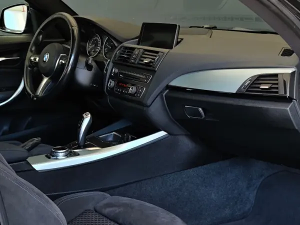 BMW 118 dA Pack M 50