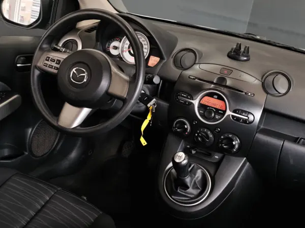 Mazda 2 1.3 MZR Comfort 30