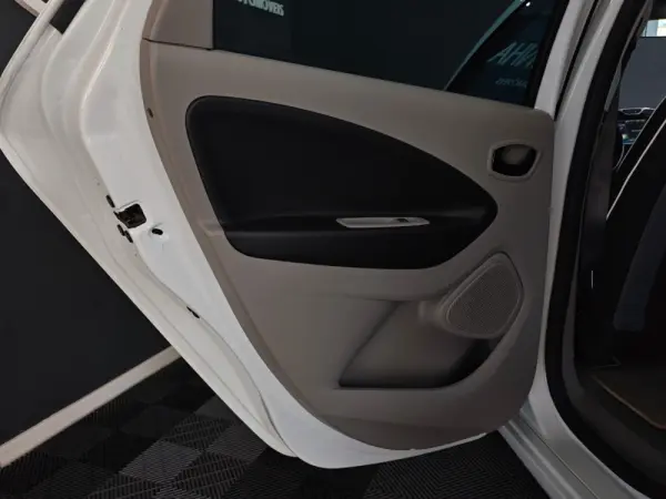 Renault Zoe (c/ Bateria) 22 kwh Life 44