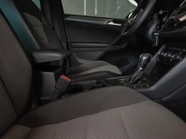 Volkswagen Tiguan 1.5 TSI R-Line DSG 53