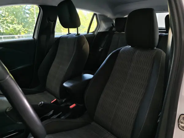 Opel Corsa 1.2 Elegance 43