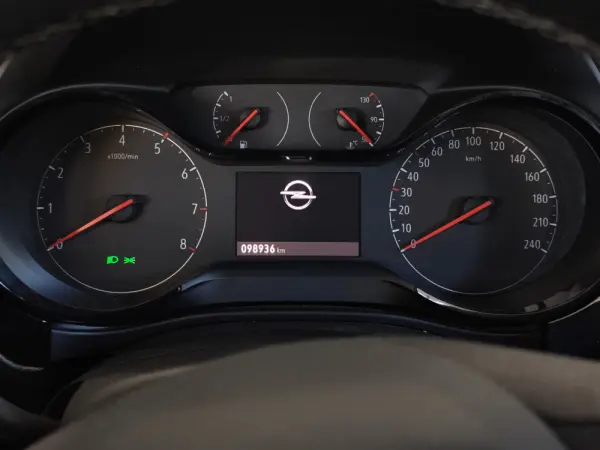 Opel Corsa 1.2 Elegance 61