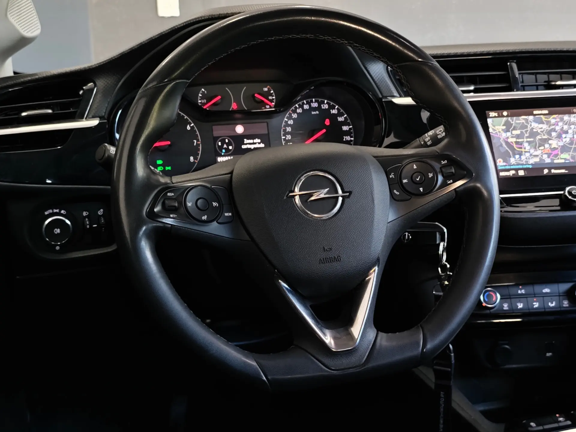 Opel Corsa 1.2 Elegance 45