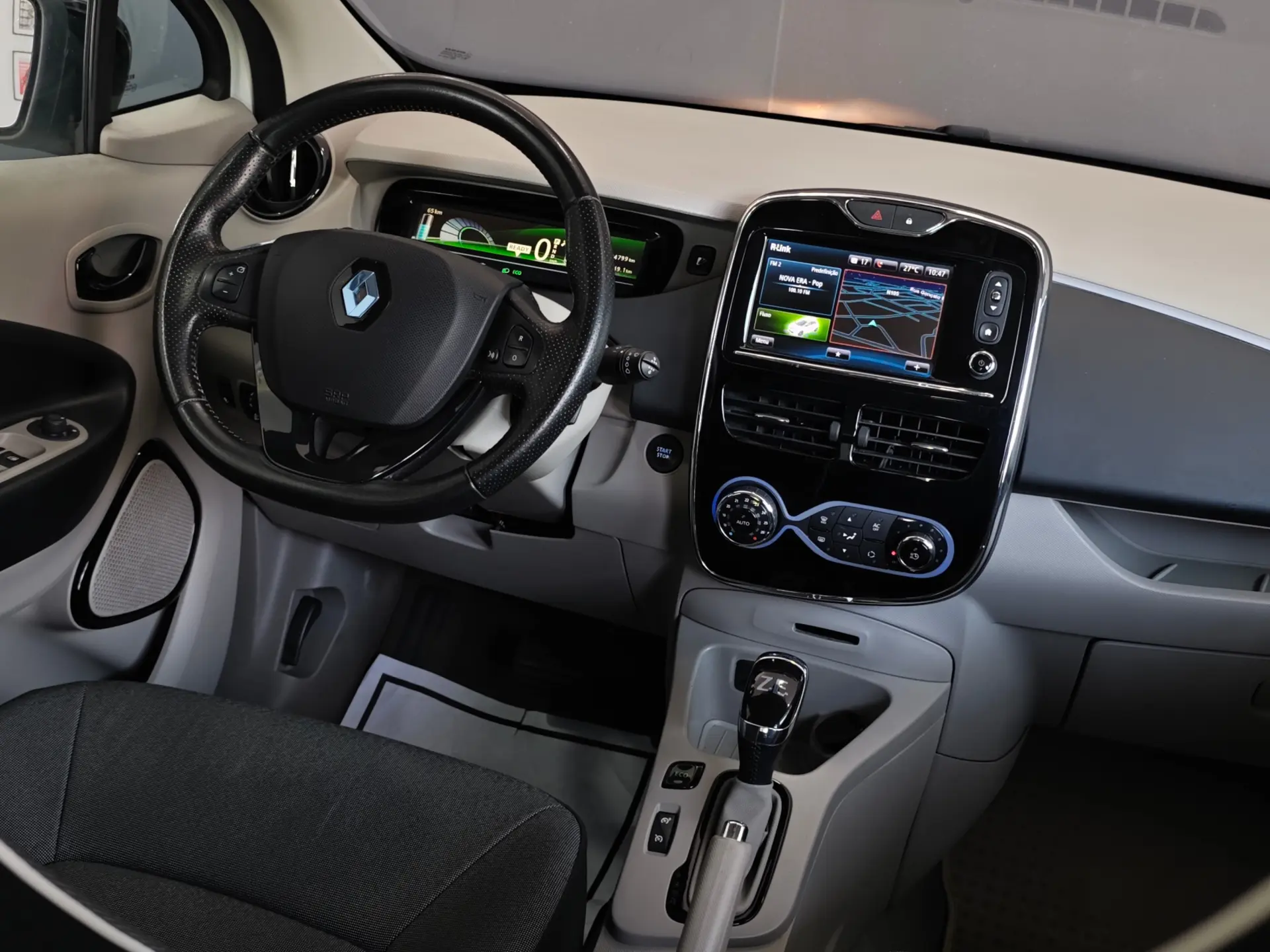 Renault Zoe (c/ Bateria) 22 kwh Life 32