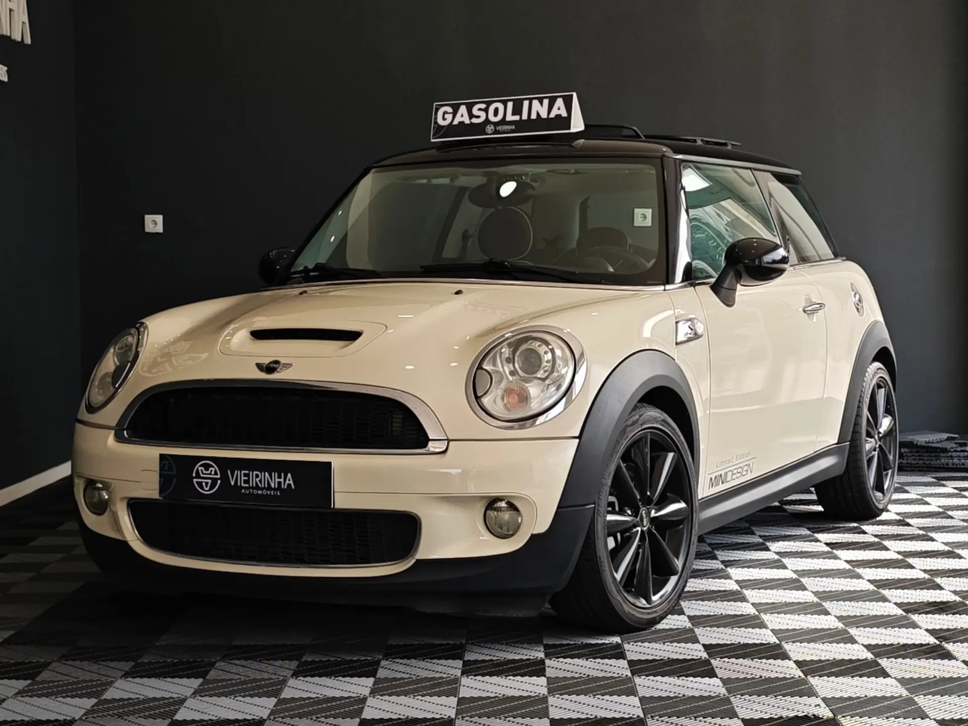 MINI 3 Portas Cooper S 8