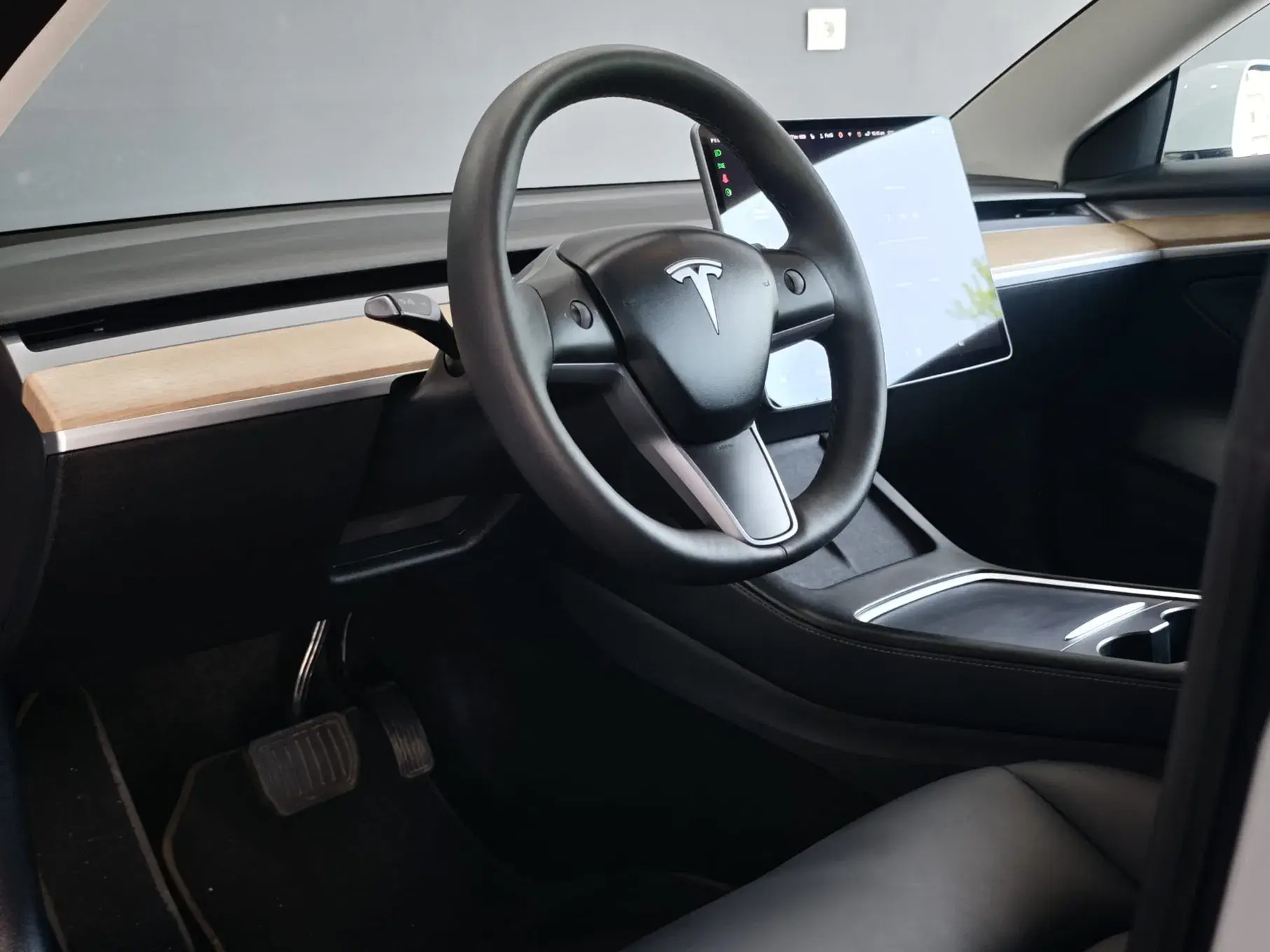 Tesla Model 3 Long Range Tração Integral 27