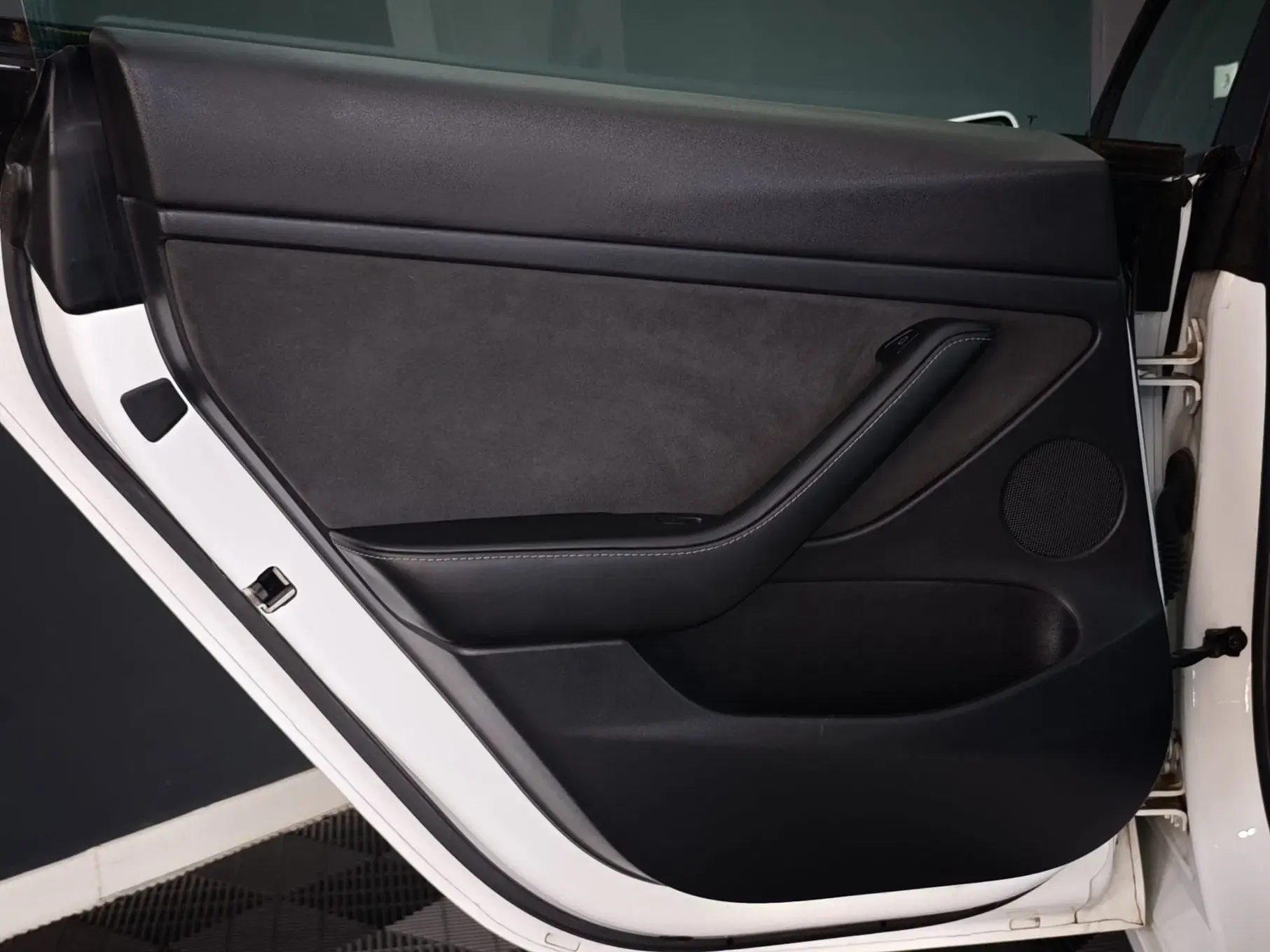 Tesla Model 3 Long Range Tração Integral 46