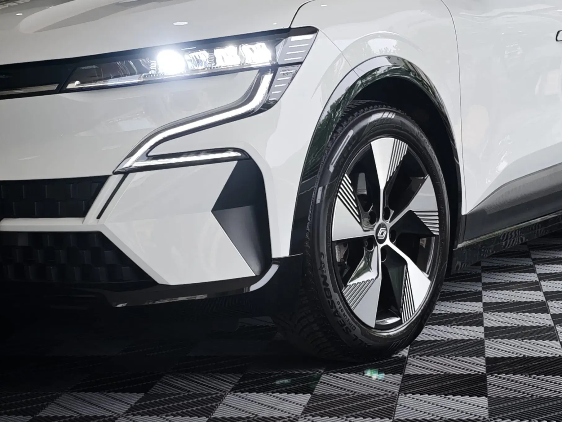 Renault Mégane E-Tech EV40 130hp boost charge Techno 7