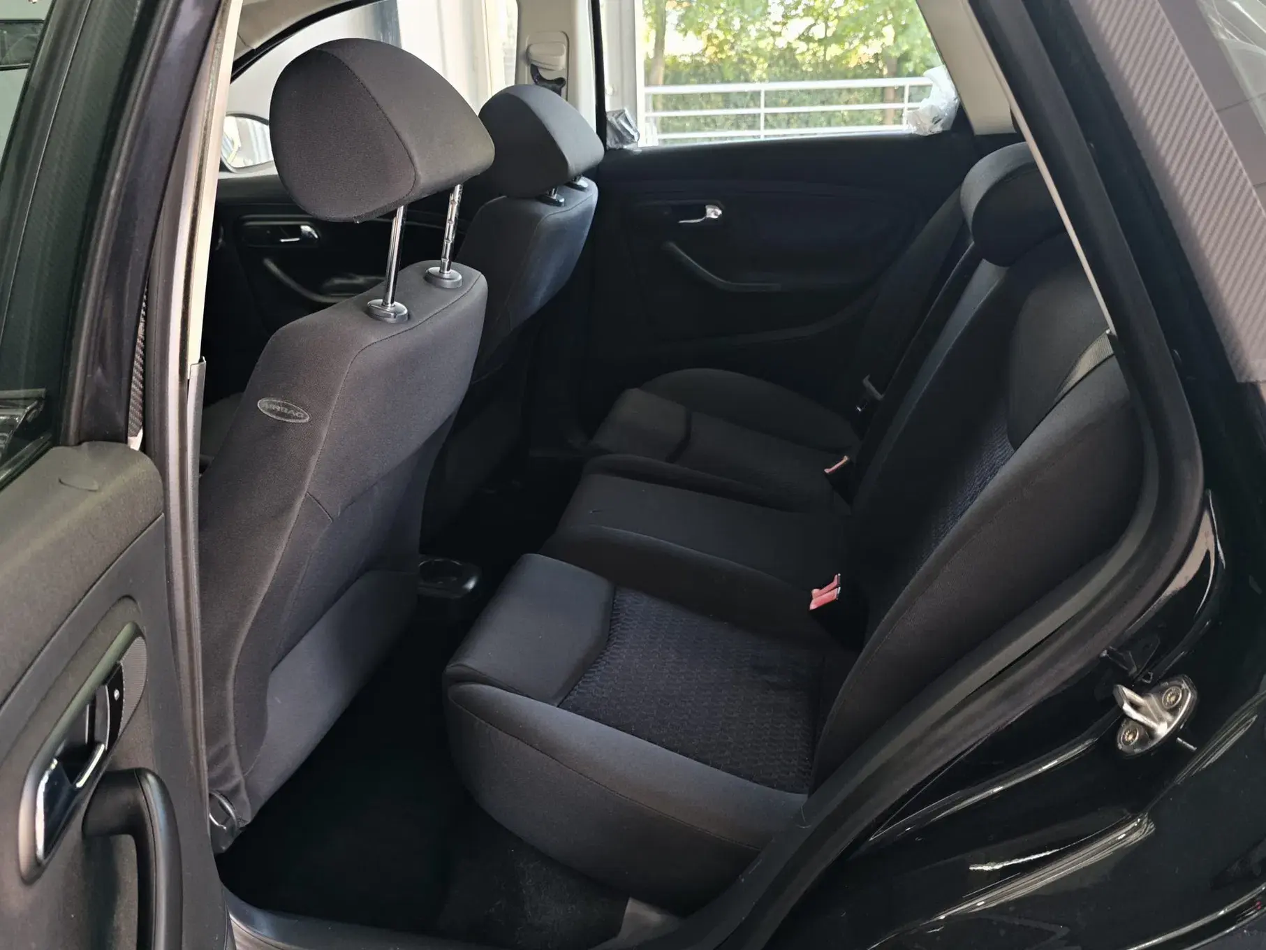SEAT Ibiza 1.4 16V Sport 31
