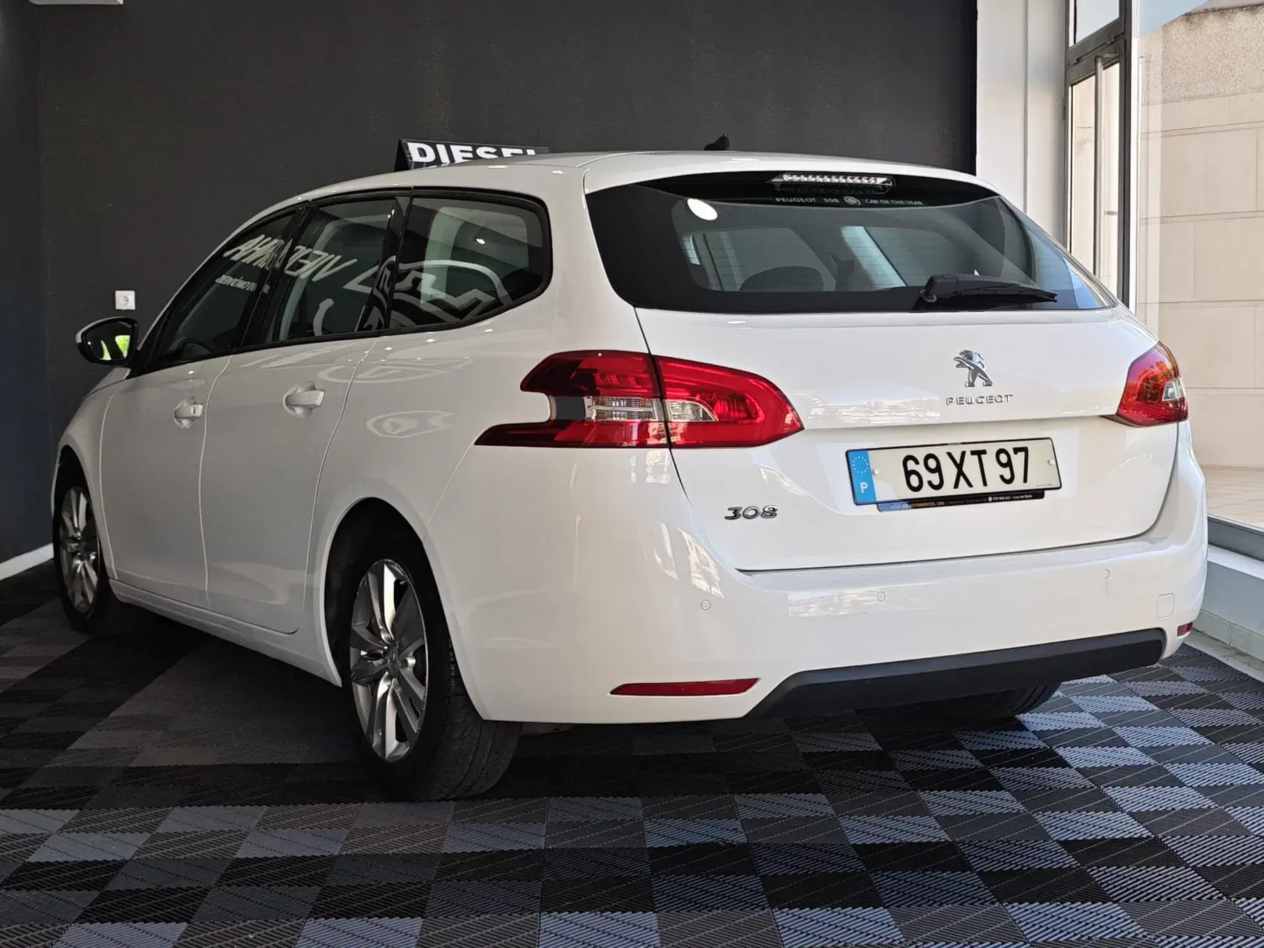 Peugeot 308 SW e-HDi 115 Stop & Start Active 17