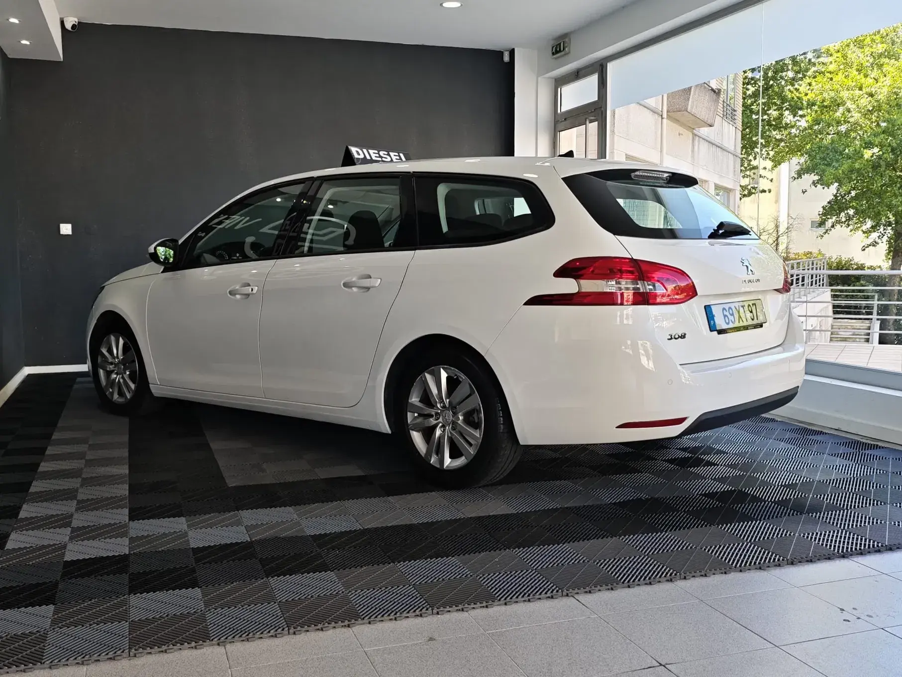 Peugeot 308 SW e-HDi 115 Stop & Start Active 19