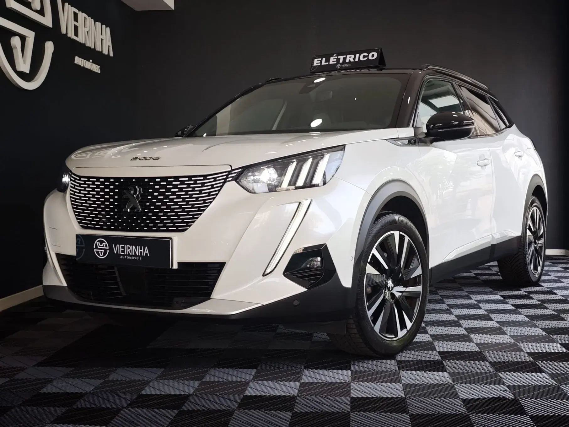 Peugeot e-2008 GT Pack 6