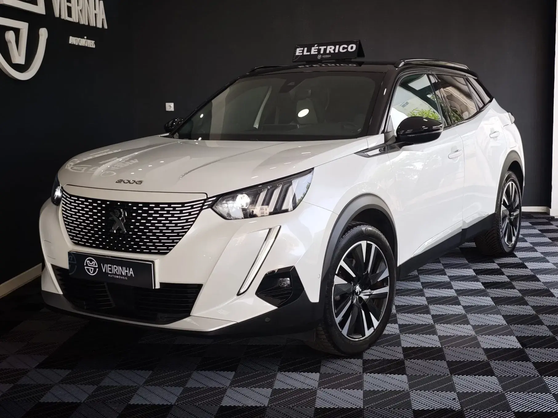 Peugeot e-2008 GT Pack 14