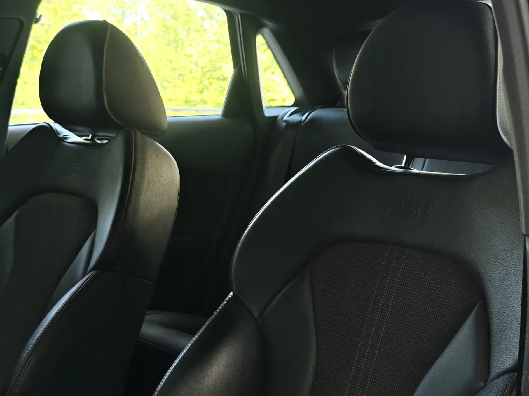 Audi S1 Sportback 2.0 TFSi quattro 38