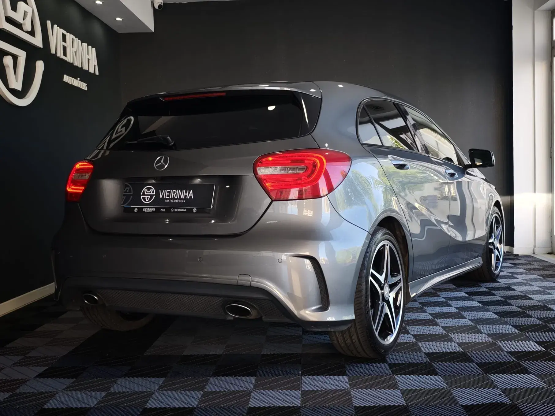 Mercedes-Benz A 200 CDI 7G-DCT AMG Line 17