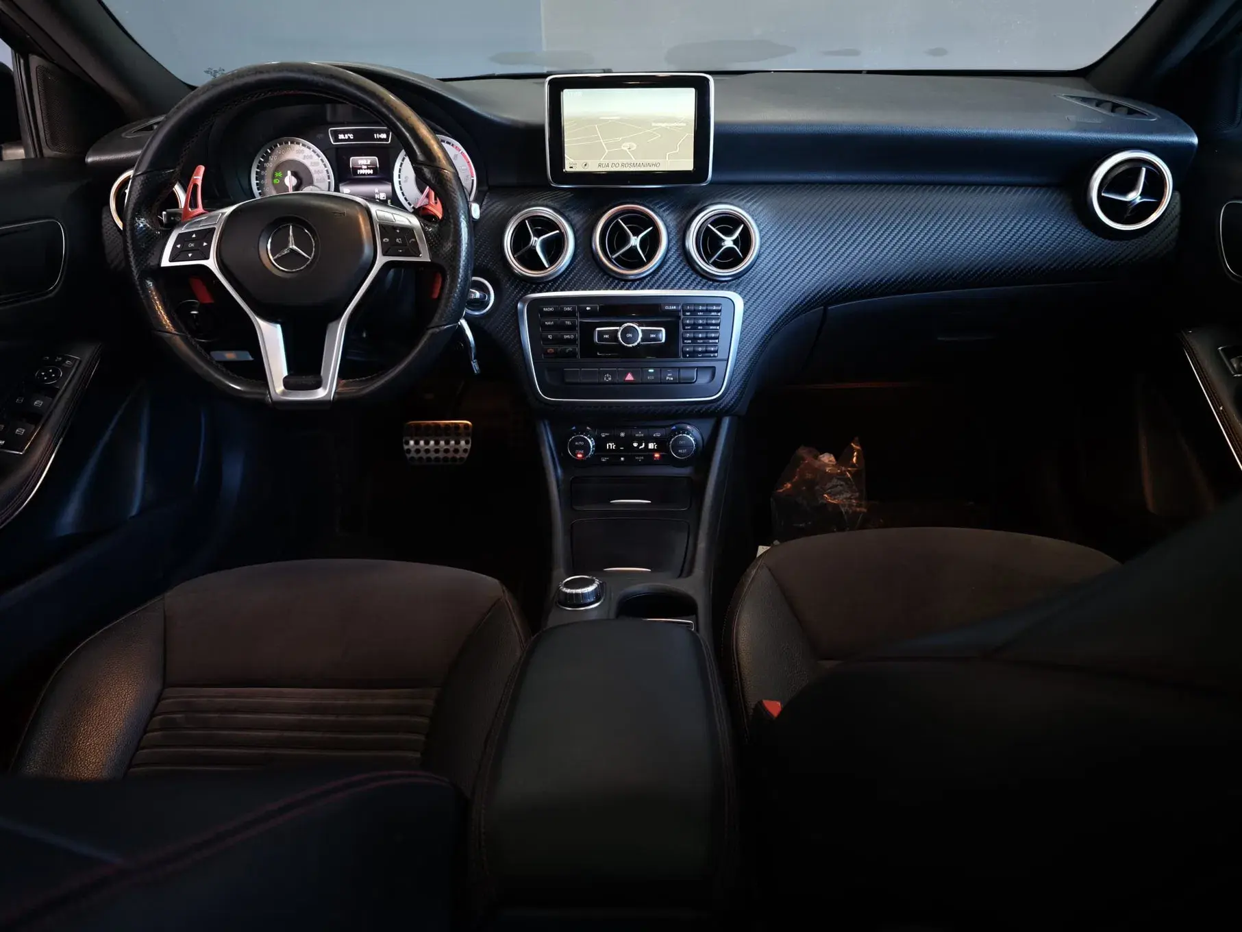 Mercedes-Benz A 200 CDI 7G-DCT AMG Line 42