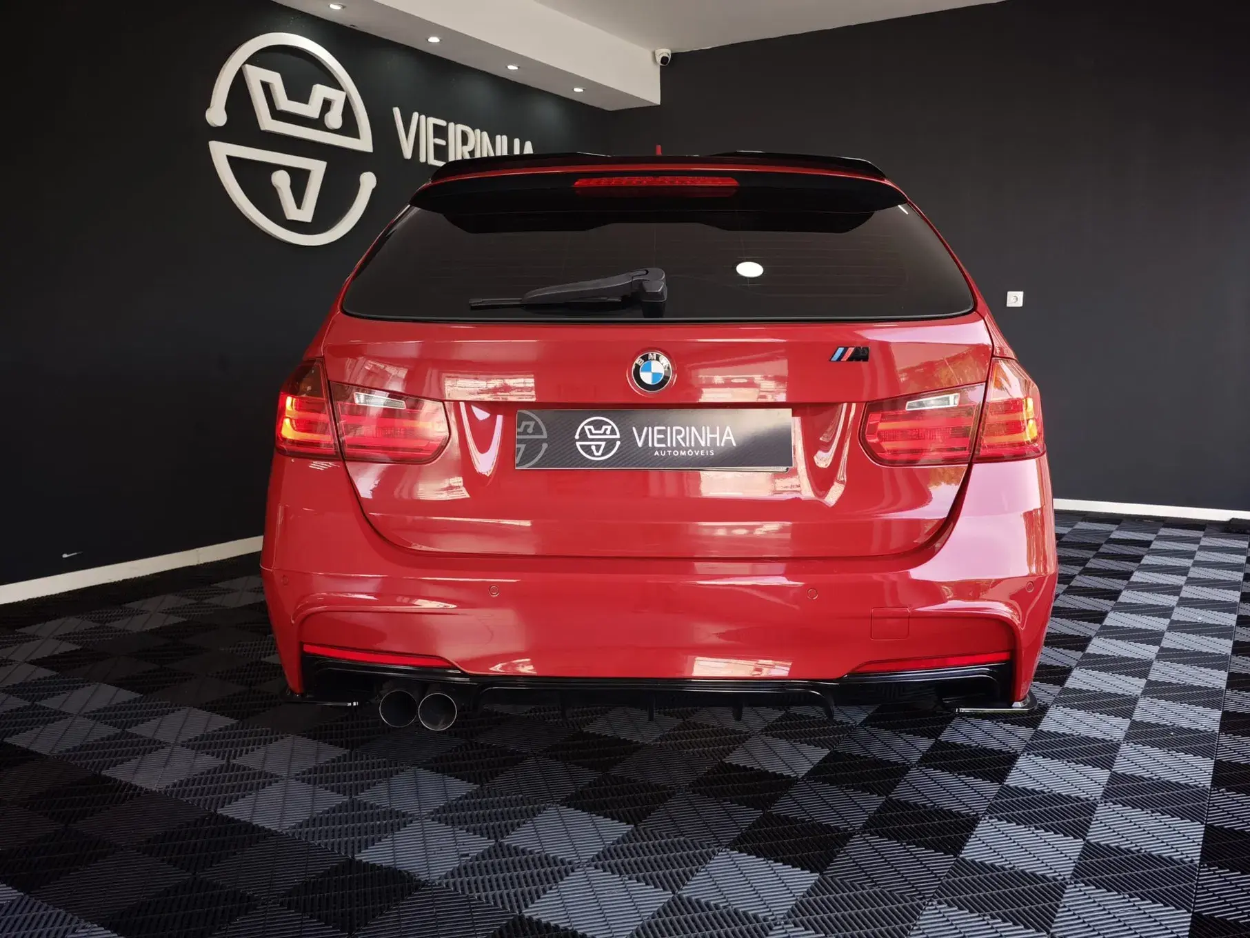 BMW 320 d Pack M 18
