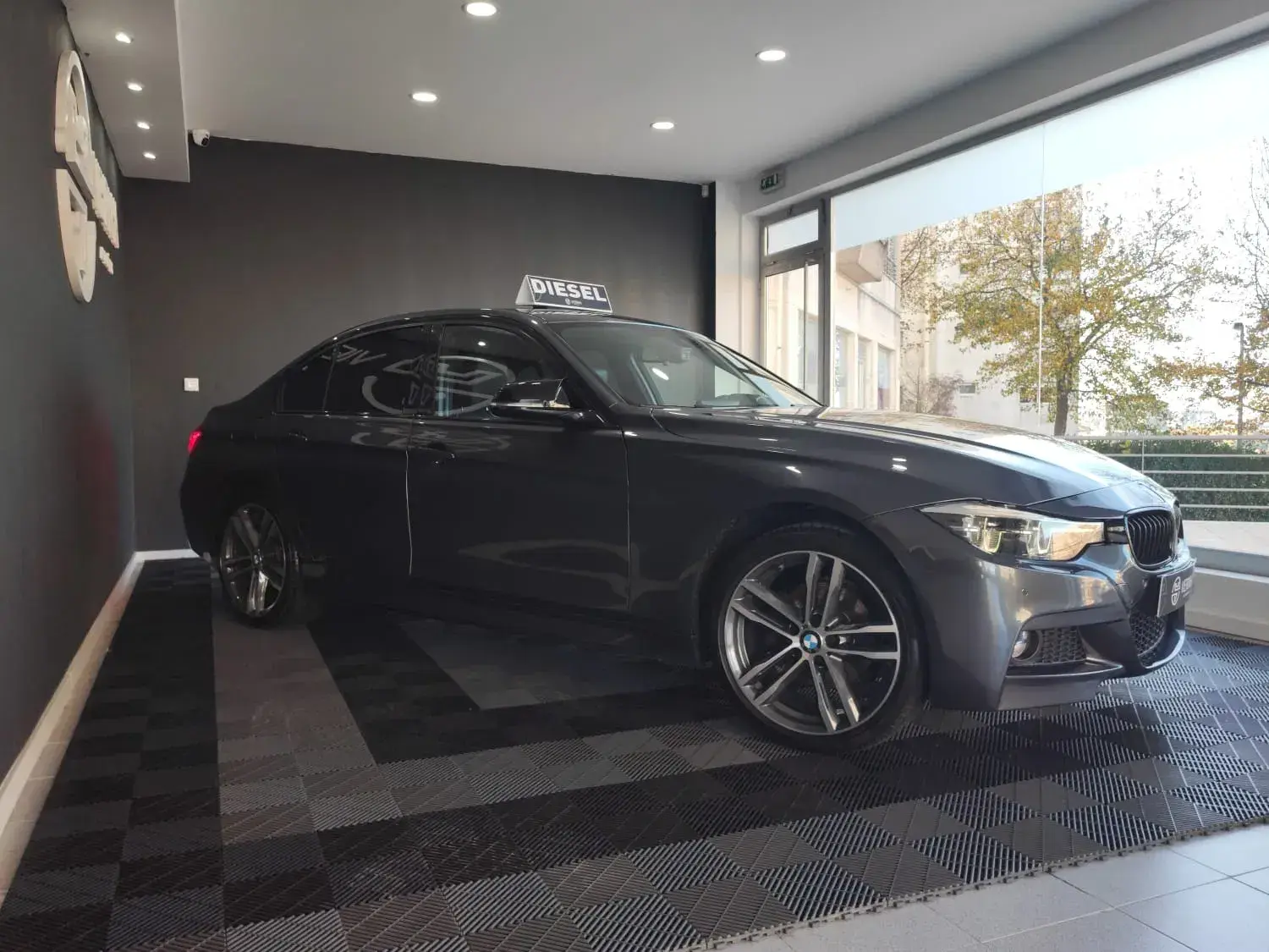 BMW 320 d Auto Pack M 11
