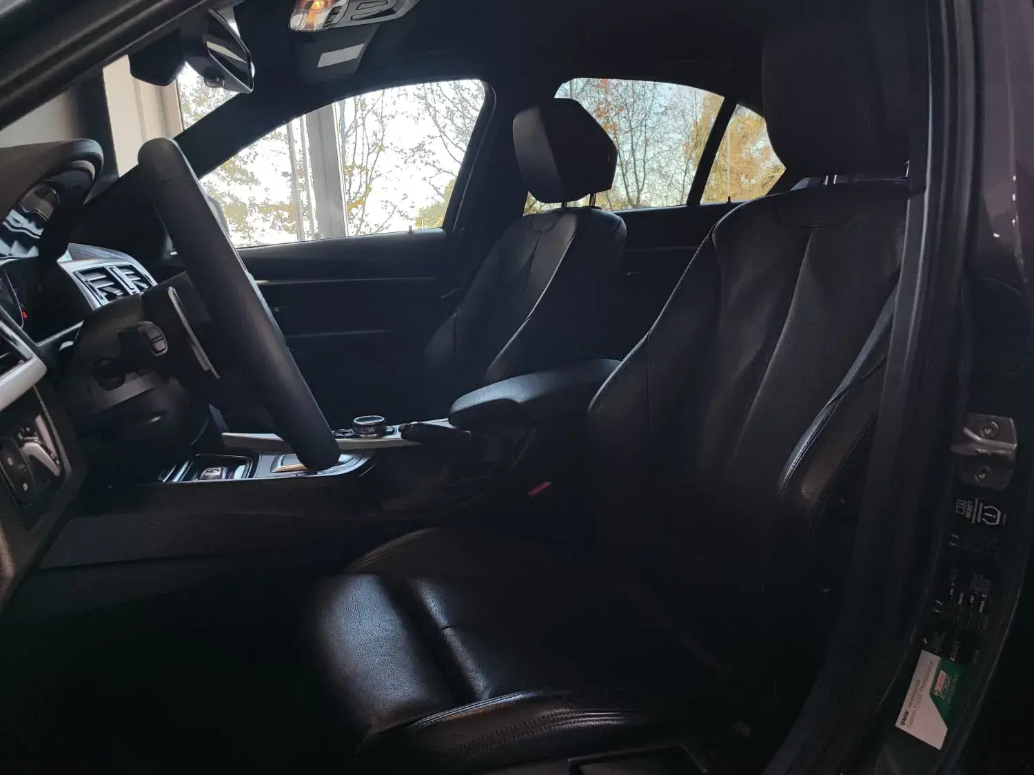 BMW 320 d Auto Pack M 28