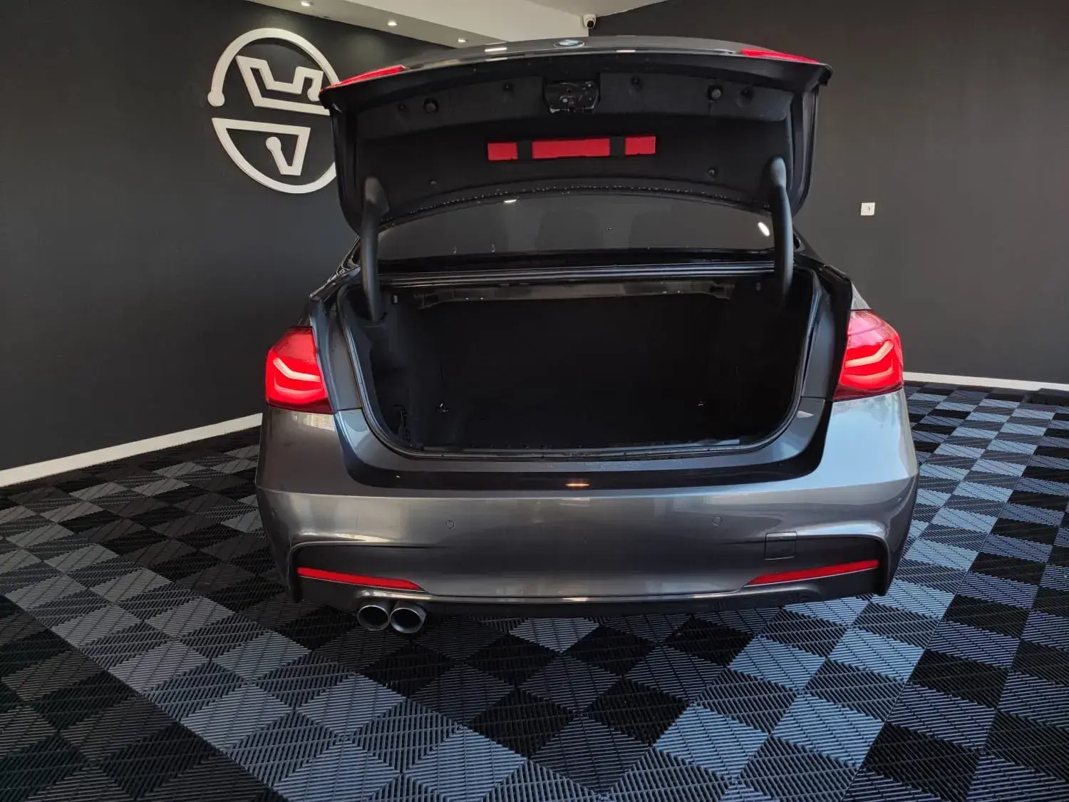 BMW 320 d Auto Pack M 50
