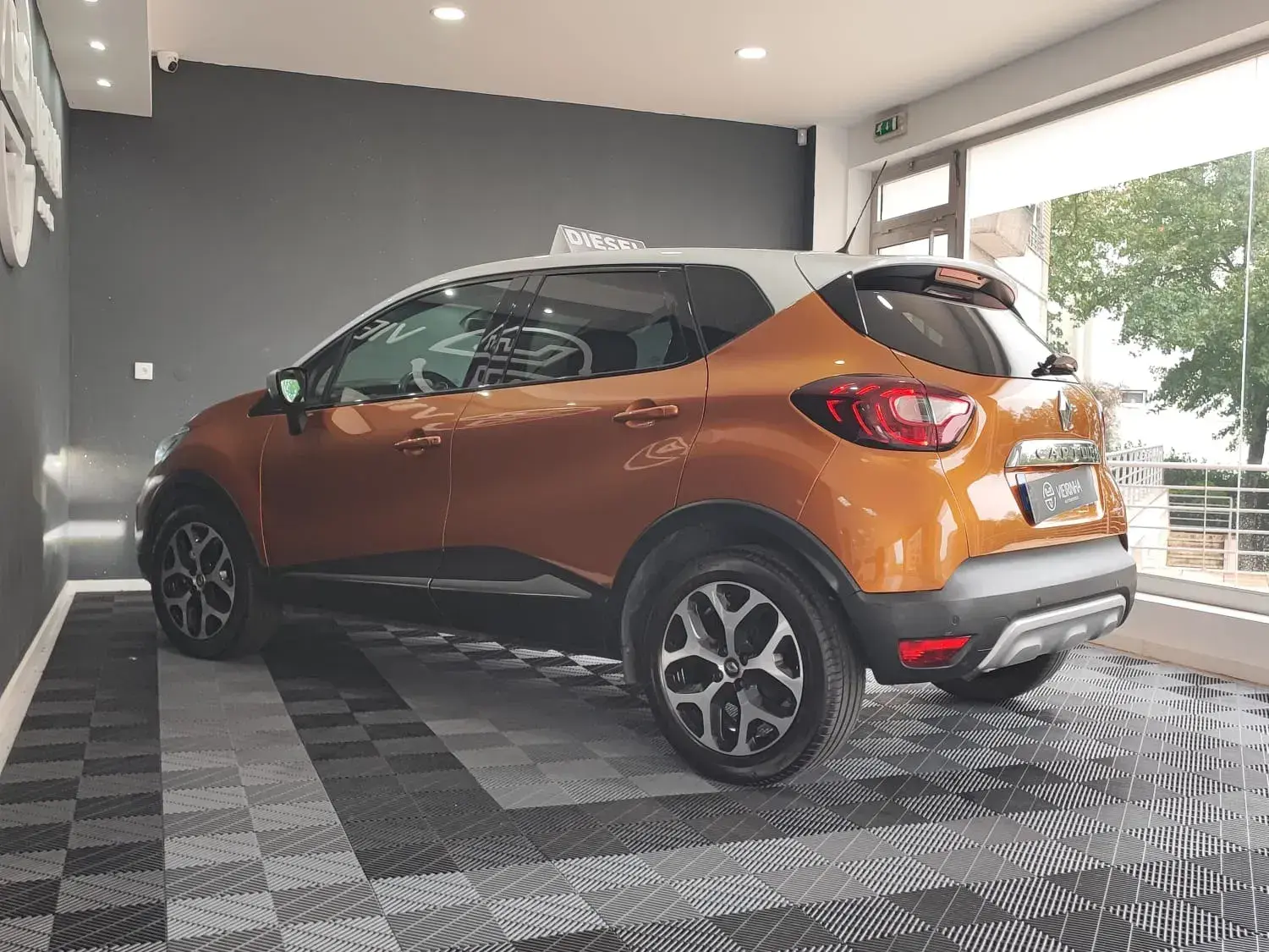 Renault Captur 1.5 dCi Exclusive EDC 14