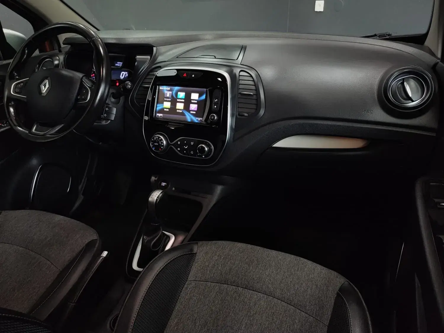 Renault Captur 1.5 dCi Exclusive EDC 30