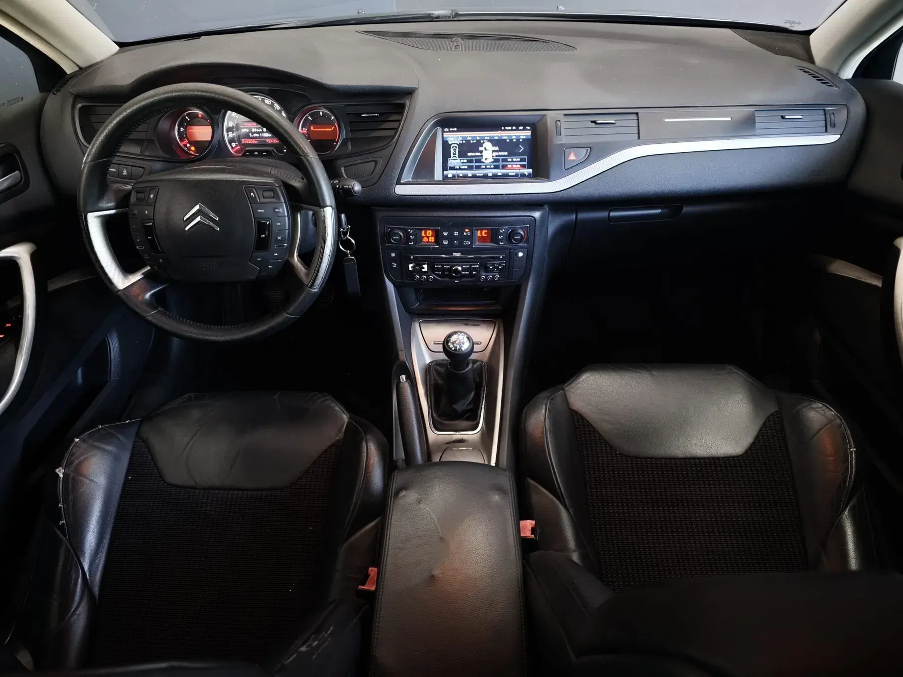 Citroen C5 Tourer 1.6 HDi VTR+ Airdream 36