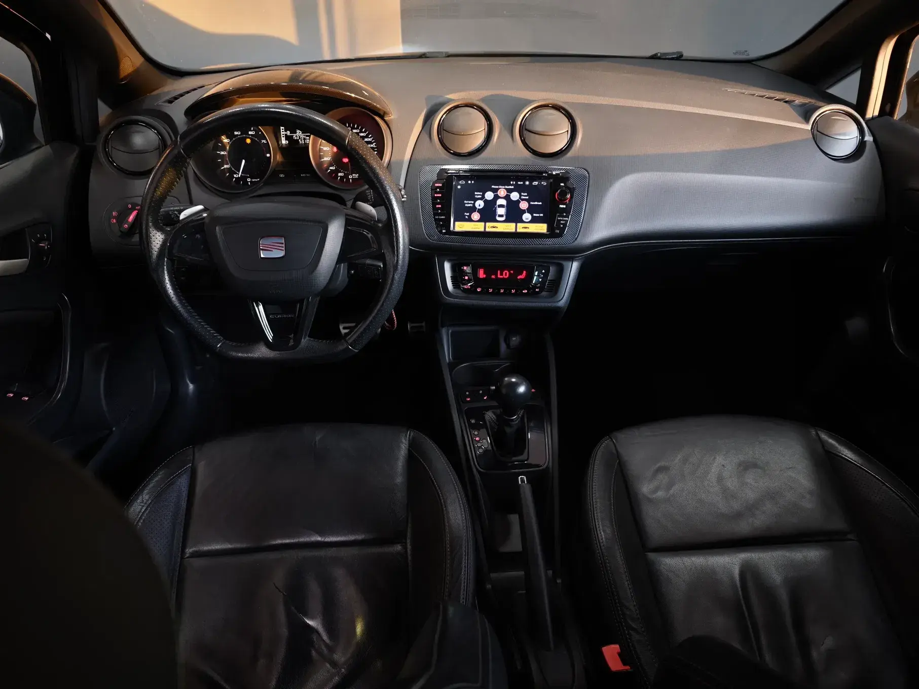 SEAT Ibiza Outro 32