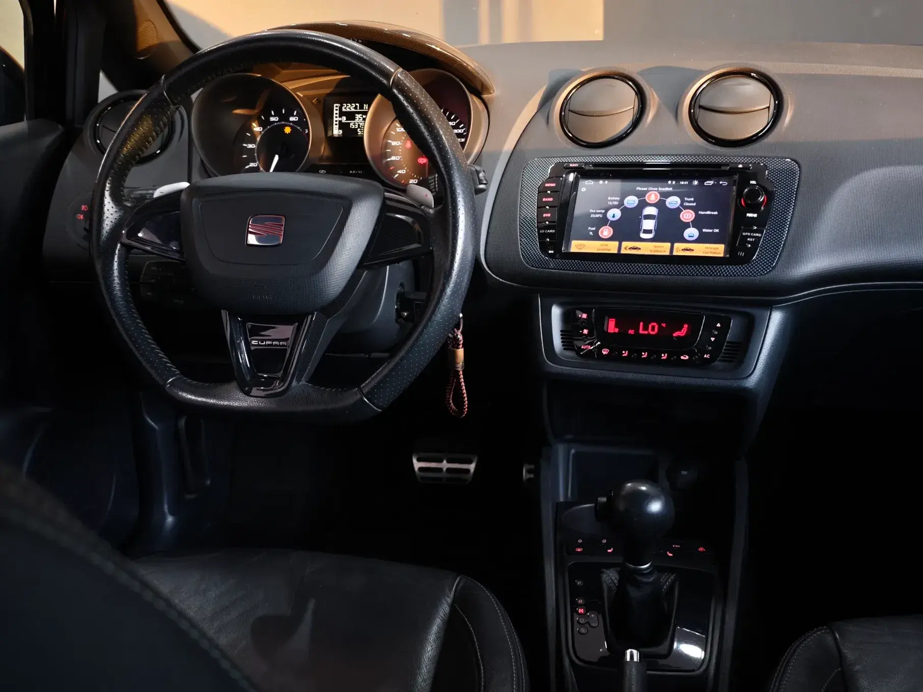 SEAT Ibiza Outro 33