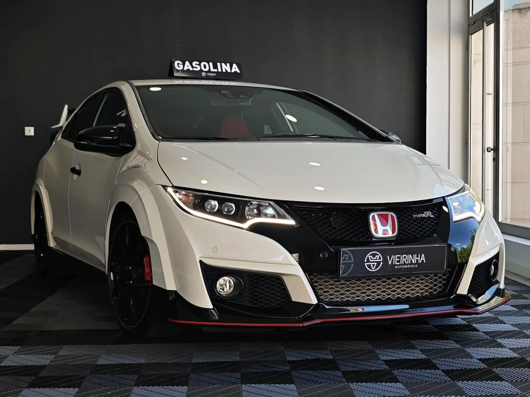 Honda Civic 2.0 VTEC Turbo Type R GT 15