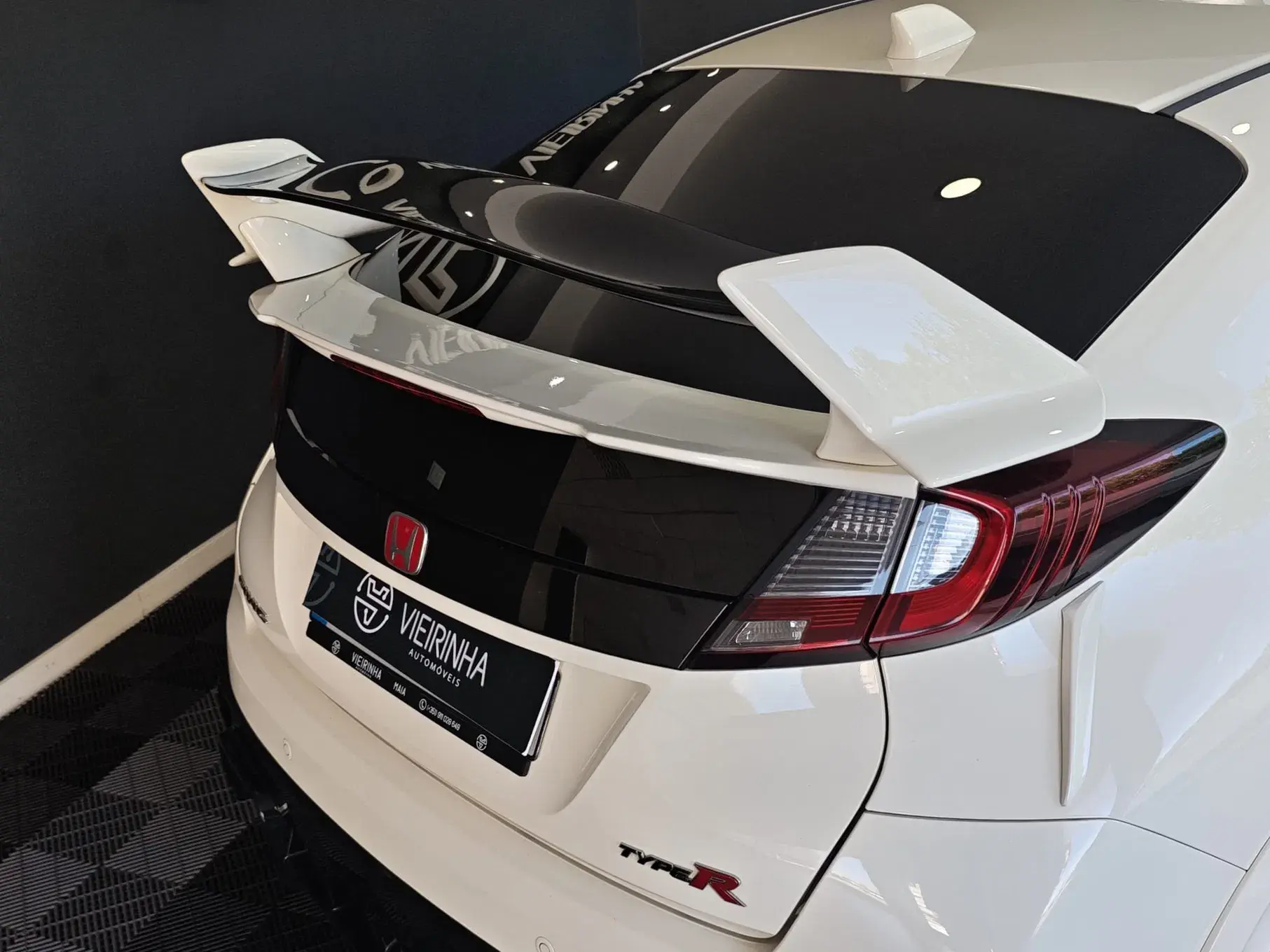 Honda Civic 2.0 VTEC Turbo Type R GT 24