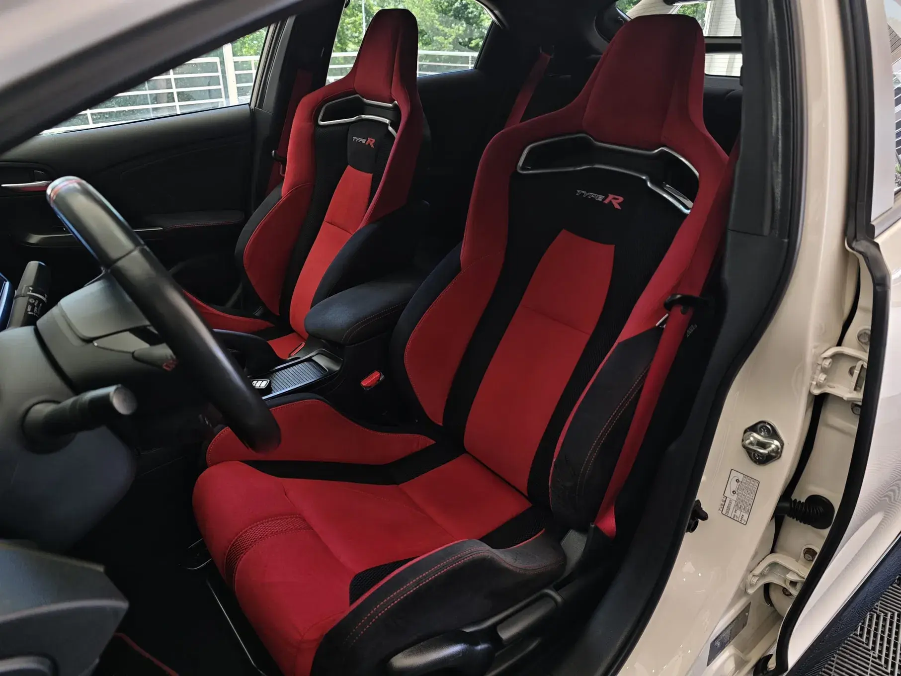 Honda Civic 2.0 VTEC Turbo Type R GT 40