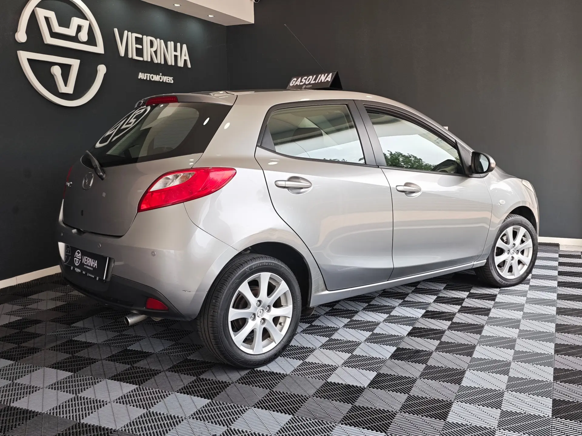 Mazda 2 1.3 MZR Comfort 14