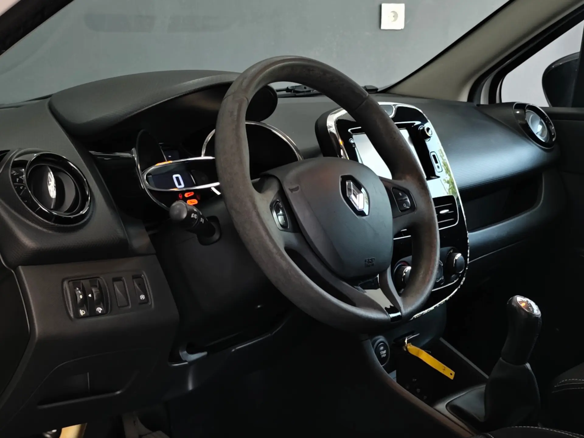 Renault Clio 1.5 dCi Dynamique S 82g 29