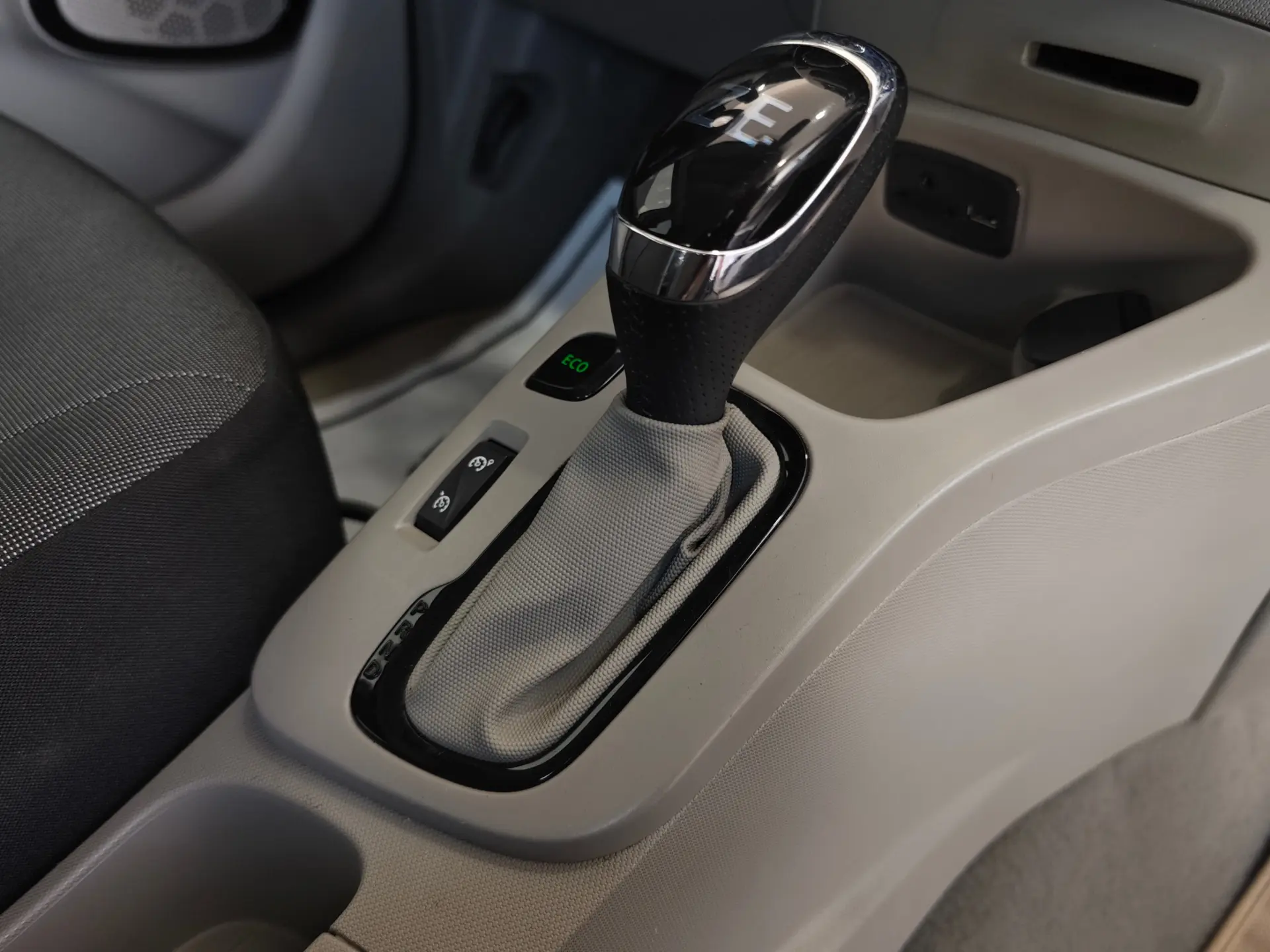 Renault Zoe (c/ Bateria) 22 kwh Life 37