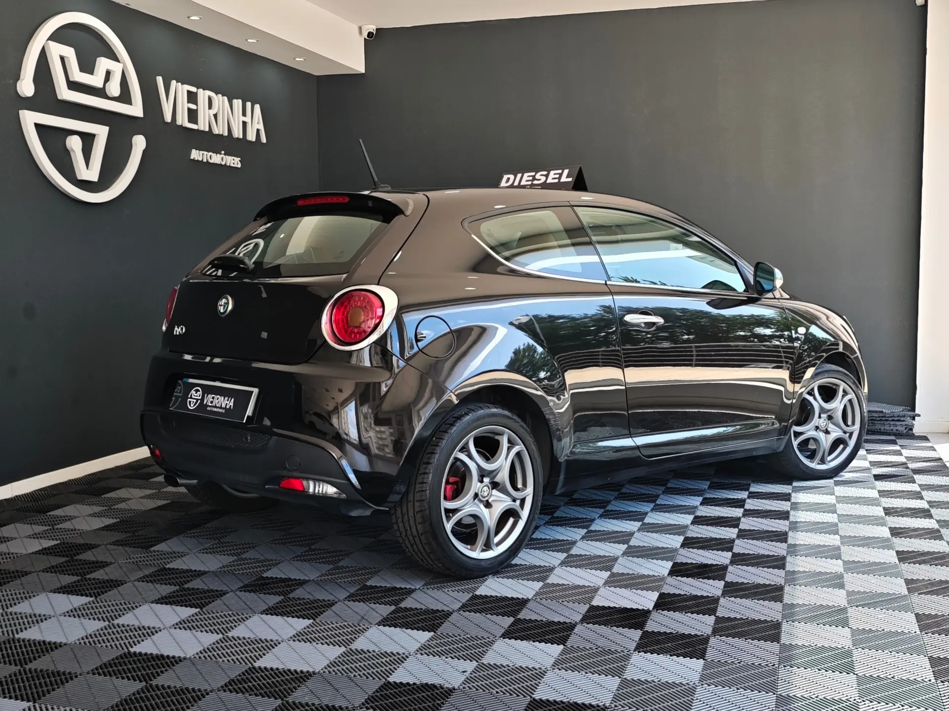 Alfa Romeo MiTo Distinctive 18
