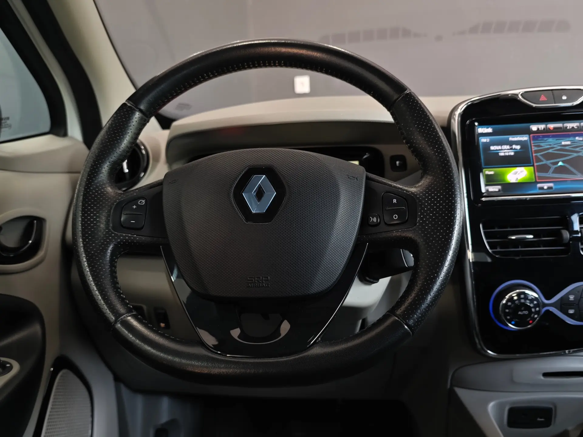 Renault Zoe (c/ Bateria) 22 kwh Life 49