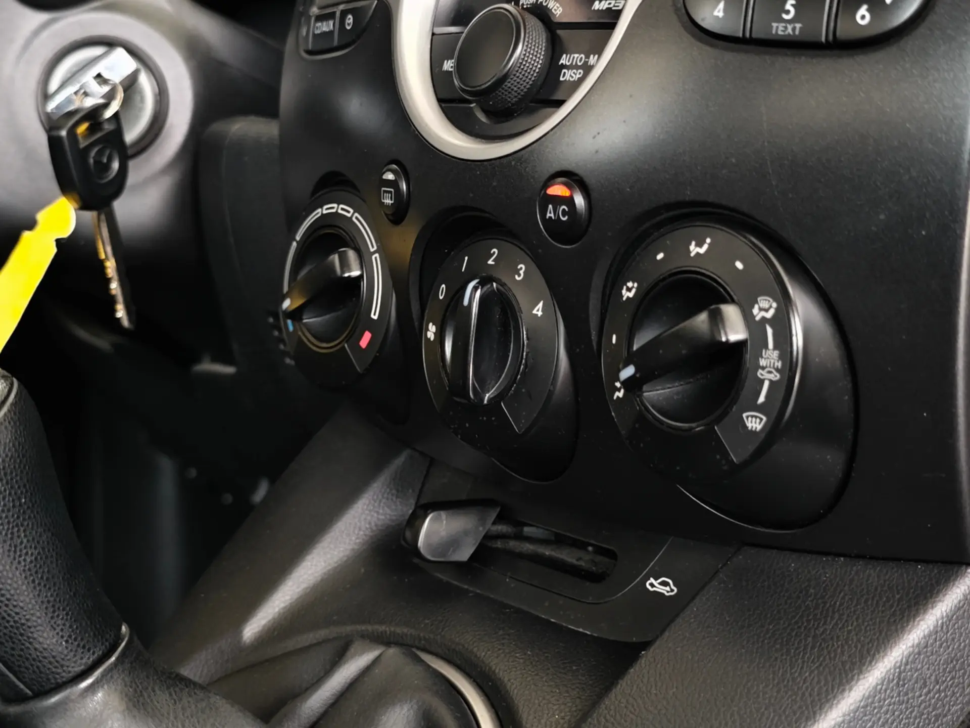 Mazda 2 1.3 MZR Comfort 35
