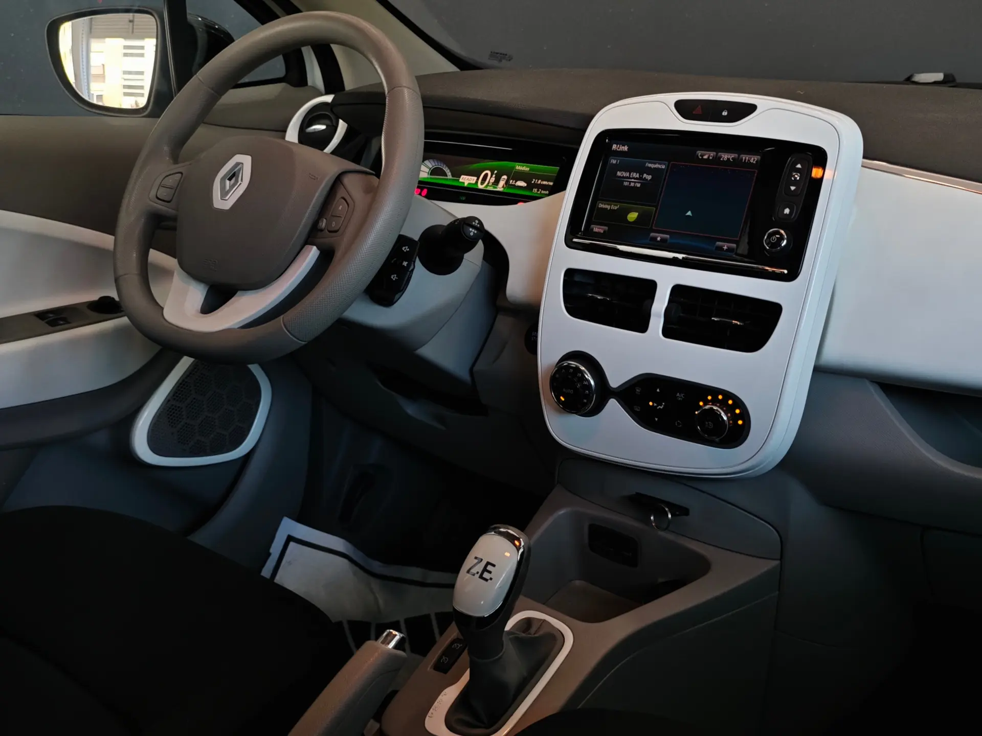 Renault Zoe (c/ Bateria) 22 kwh Life 45
