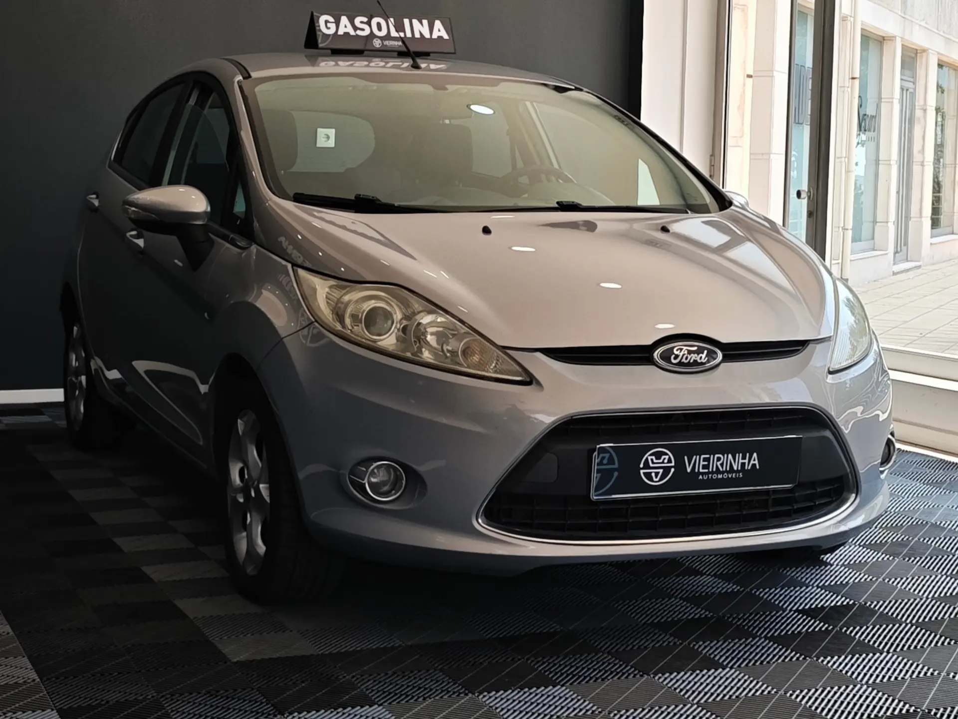 Ford Fiesta 1.25 Titanium 4