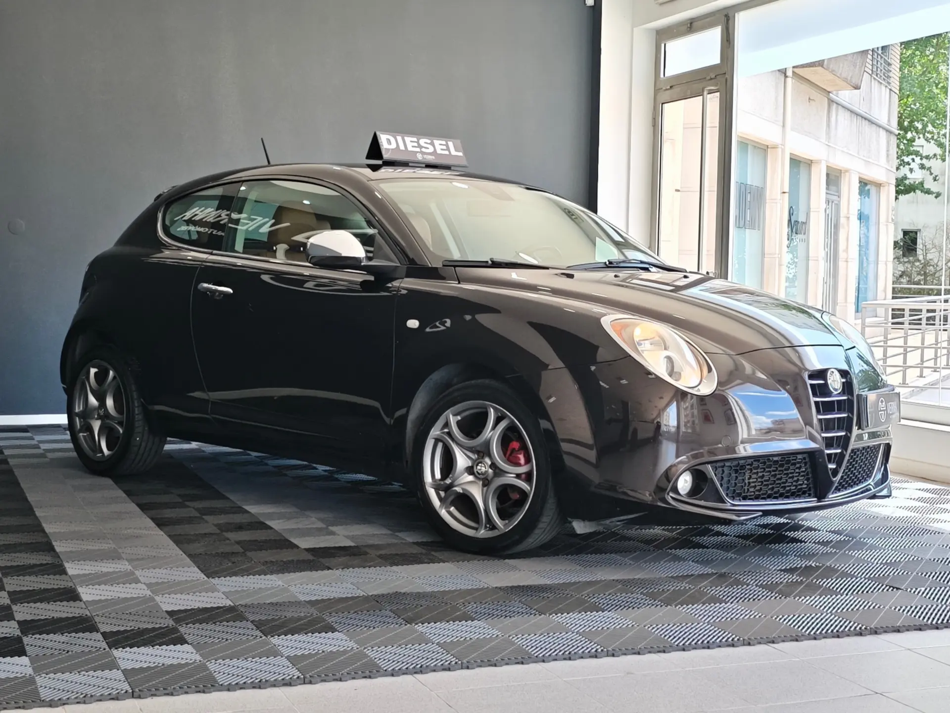Alfa Romeo MiTo Distinctive 15