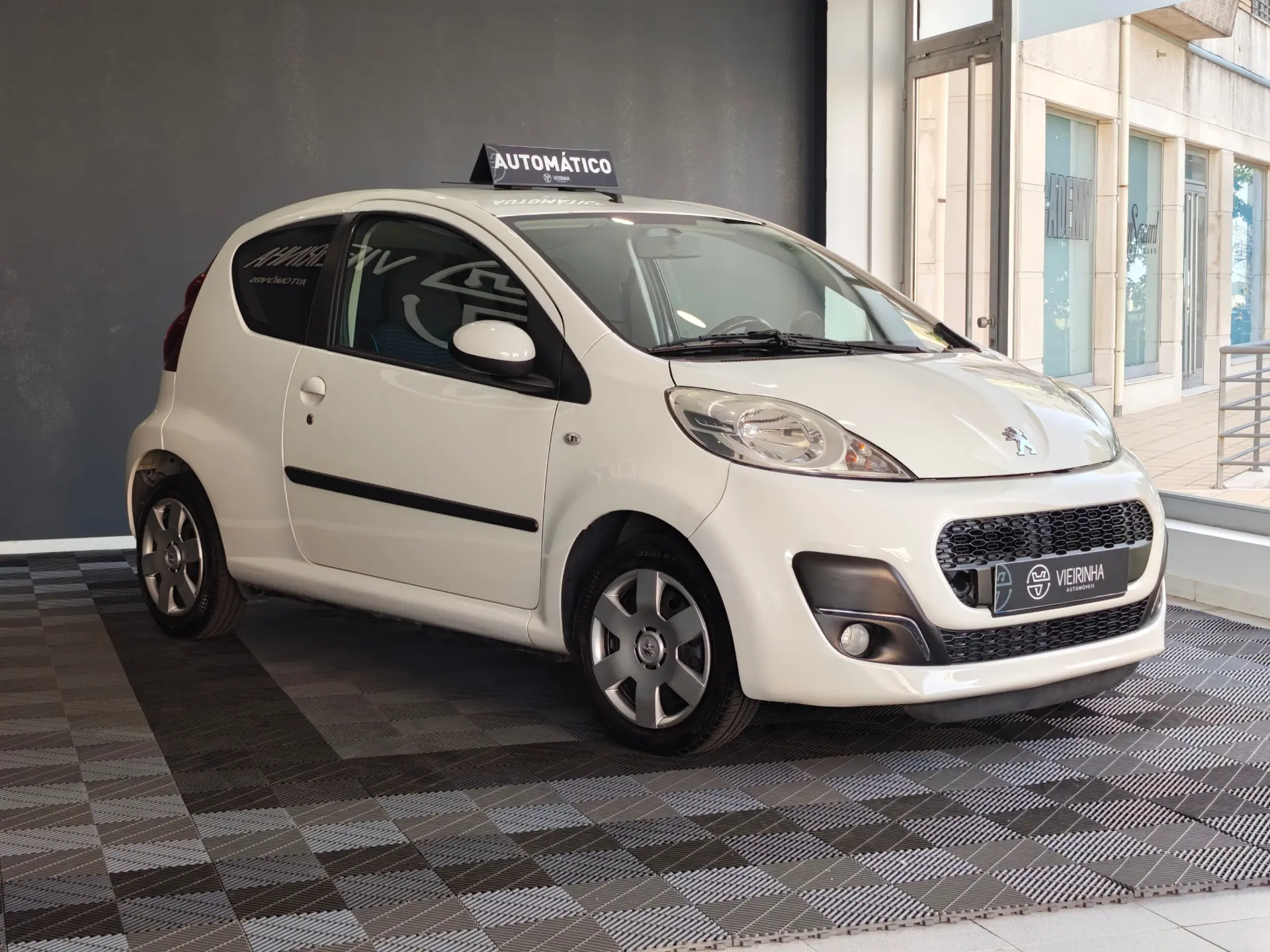 Peugeot 107 1.0 Sportium 2-Tronic 12
