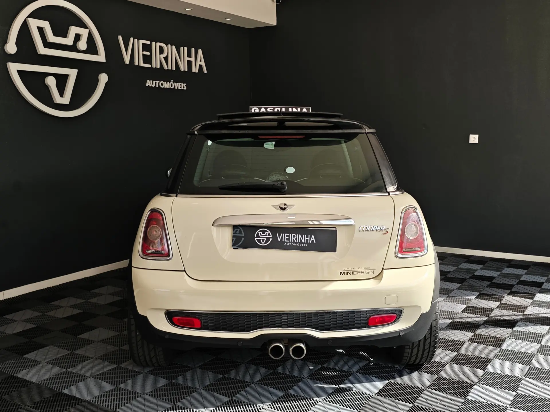 MINI 3 Portas Cooper S 28