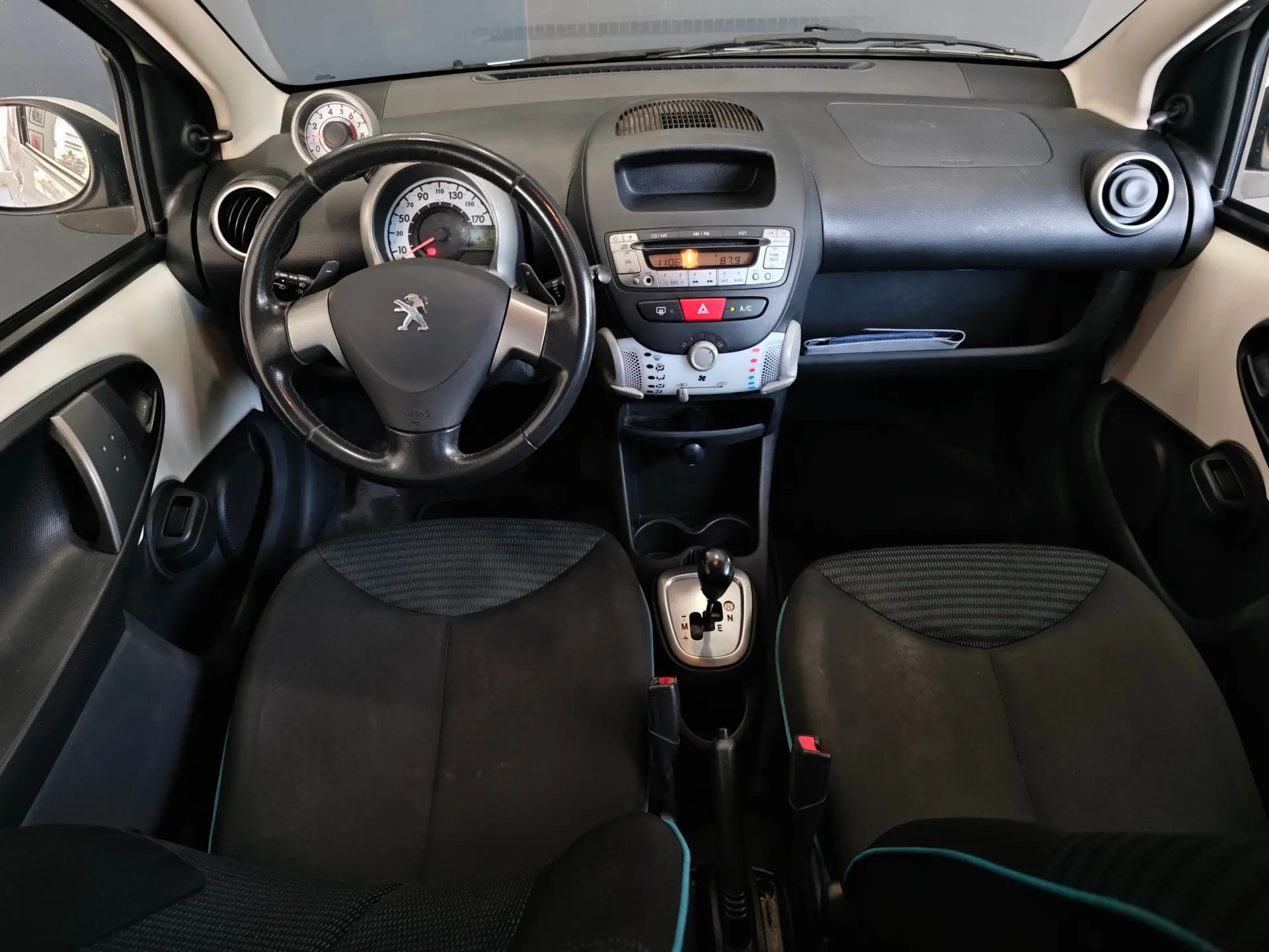 Peugeot 107 1.0 Sportium 2-Tronic 32