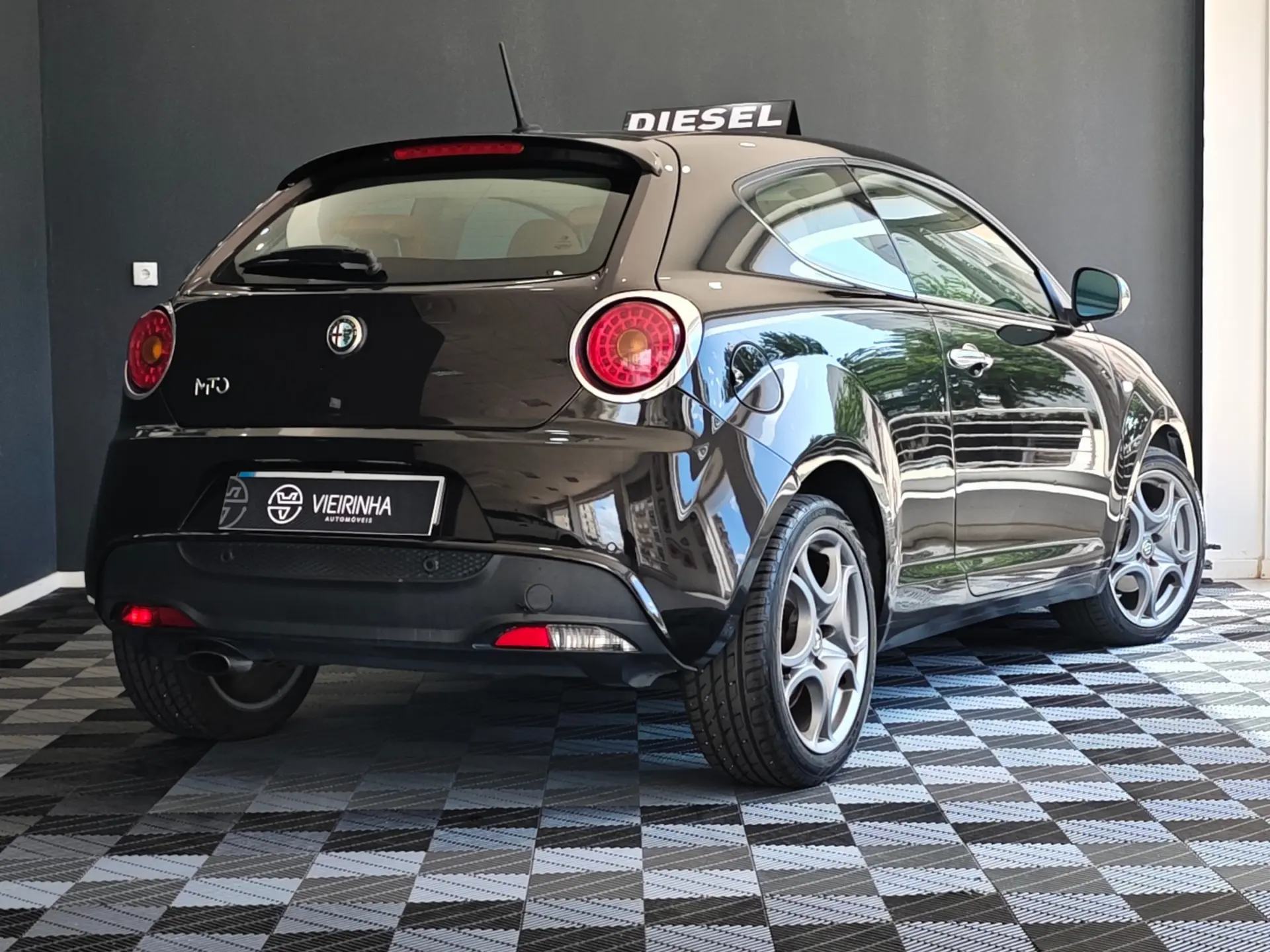 Alfa Romeo MiTo Distinctive 19