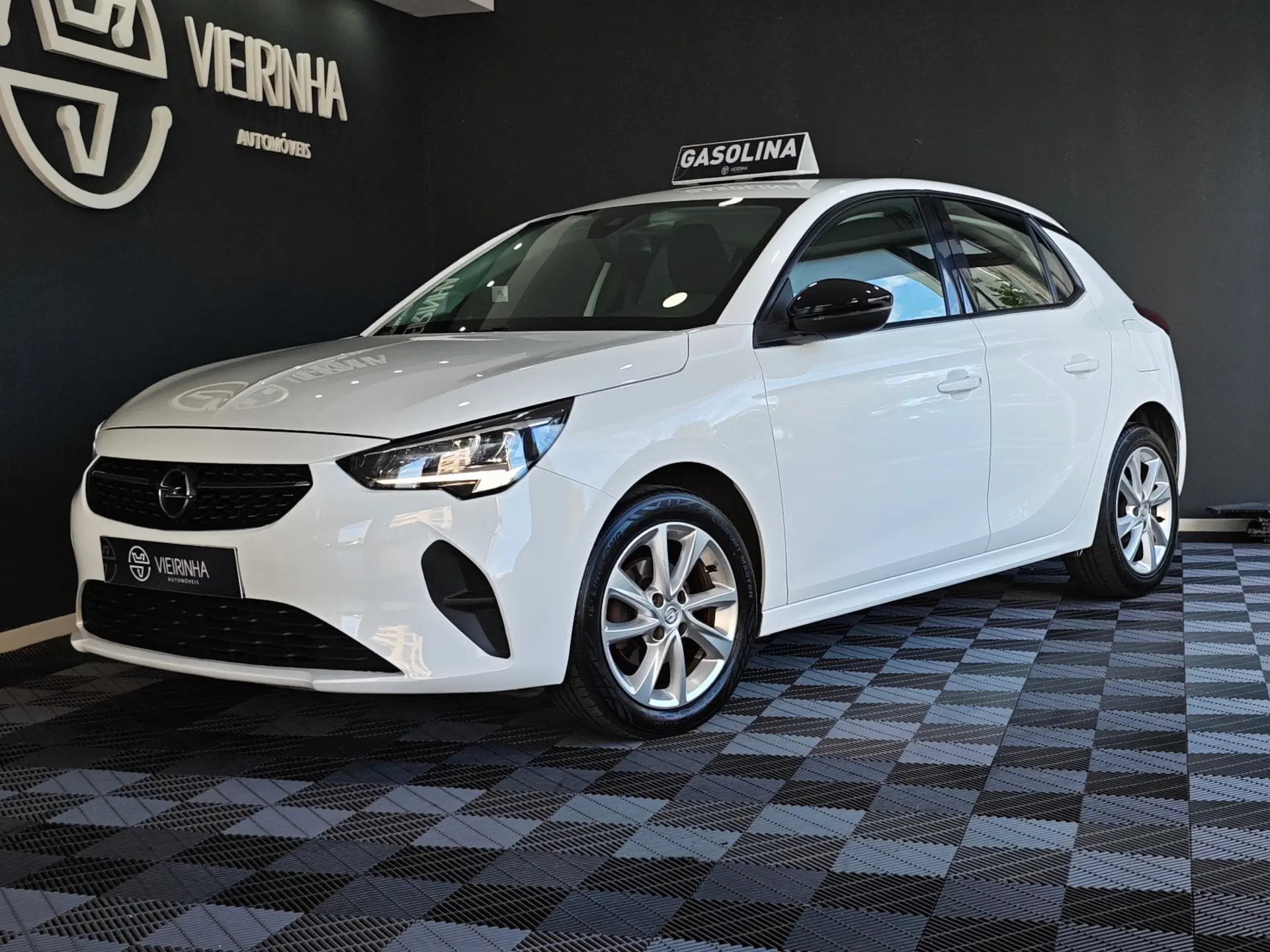 Opel Corsa 1.2 Elegance 9