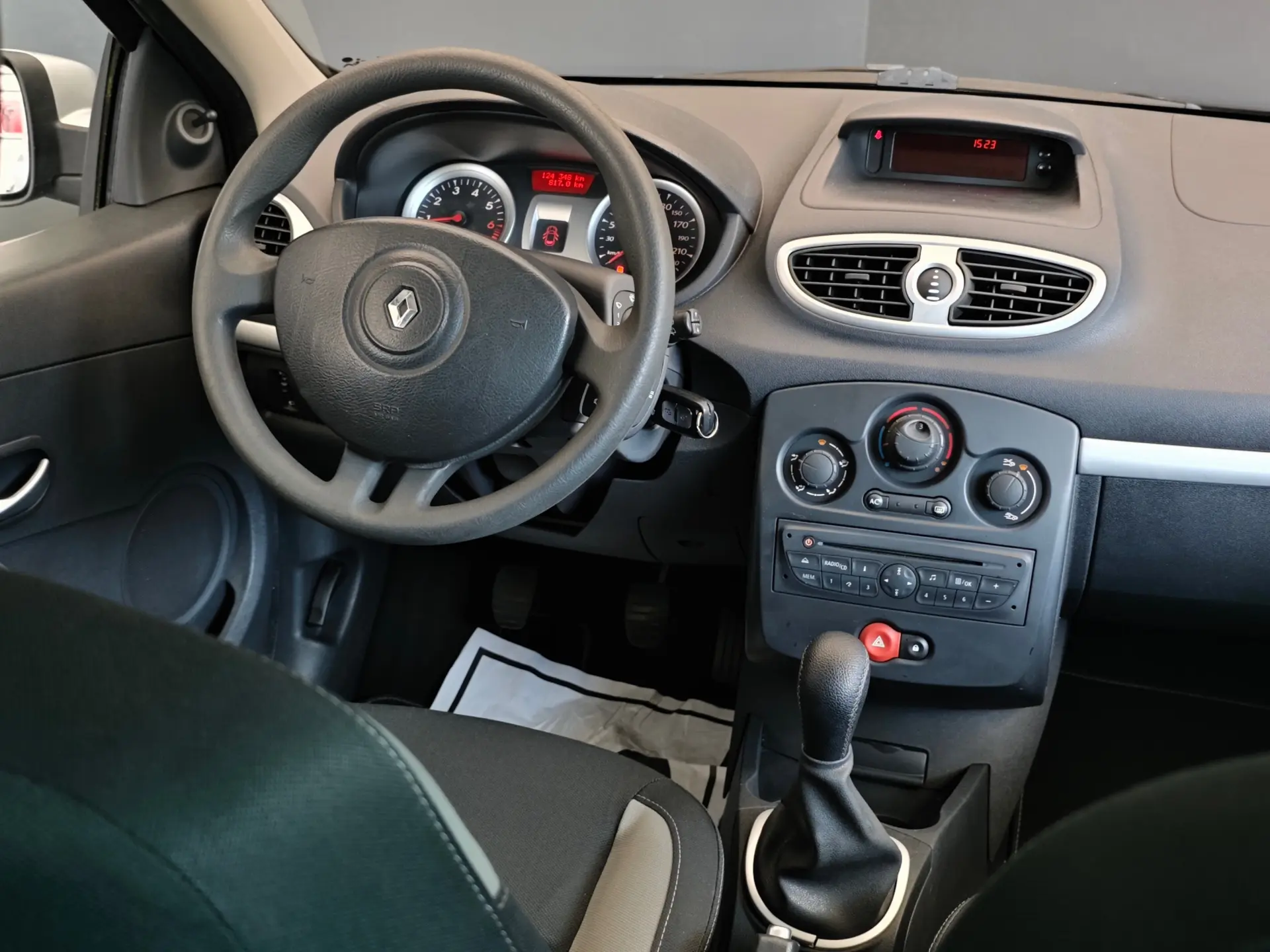 Renault Clio Dynamique 38