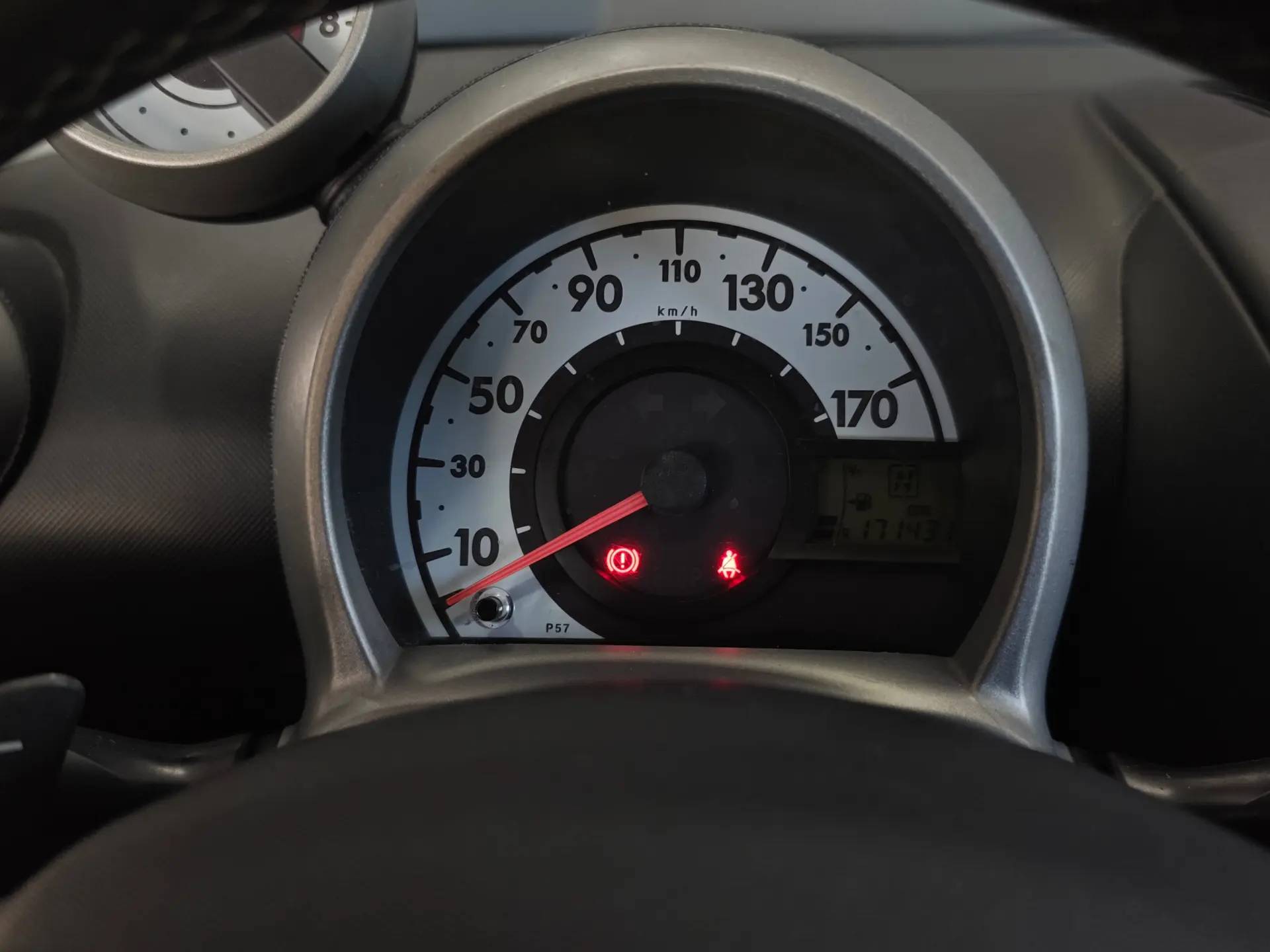 Peugeot 107 1.0 Sportium 2-Tronic 45