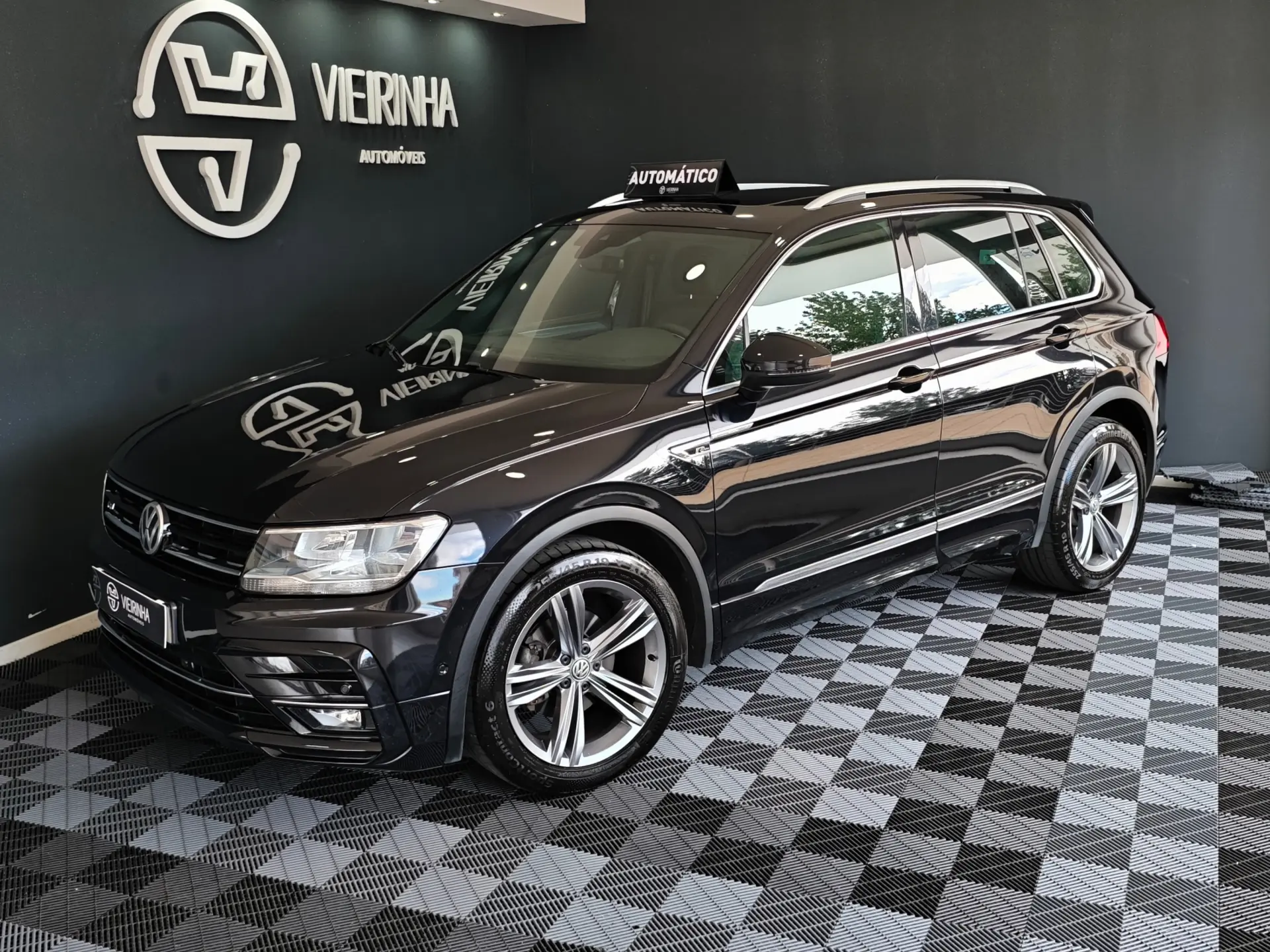 Volkswagen Tiguan 1.5 TSI R-Line DSG 9